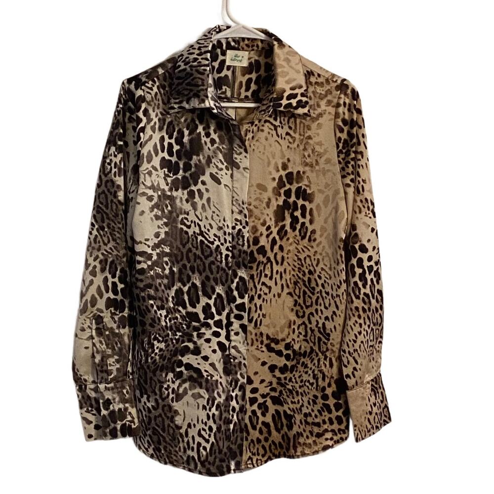2 Tone Animal Print Blouce Size S